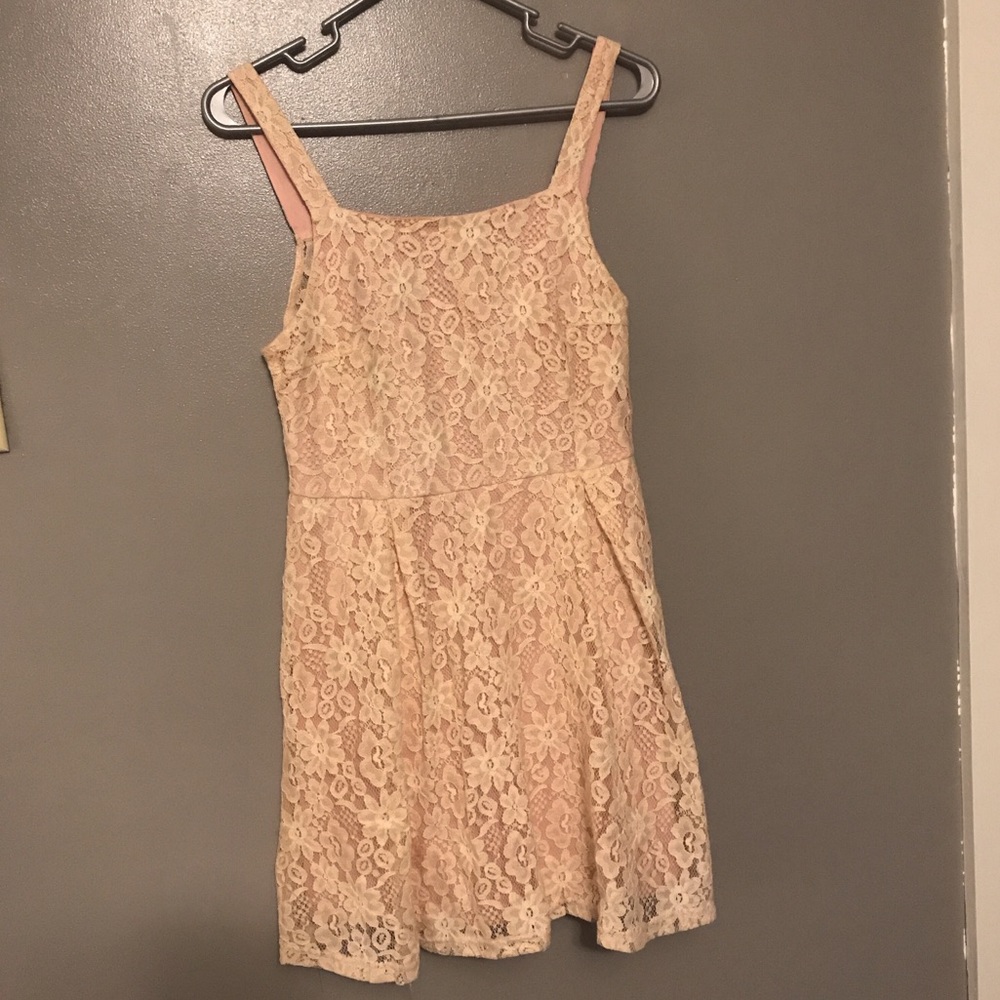 Lace dress